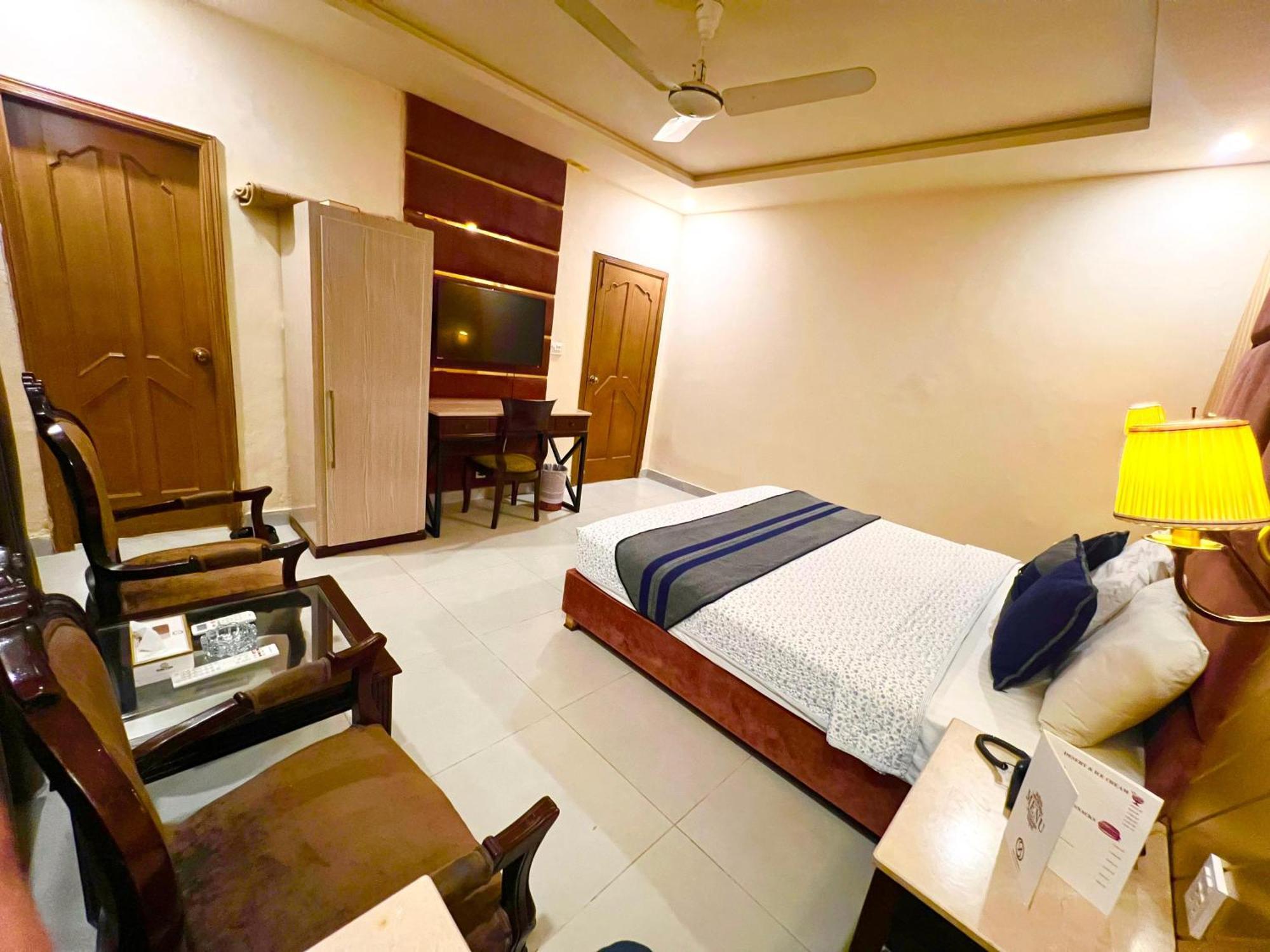 Shelton Guest House Islamabad Extérieur photo