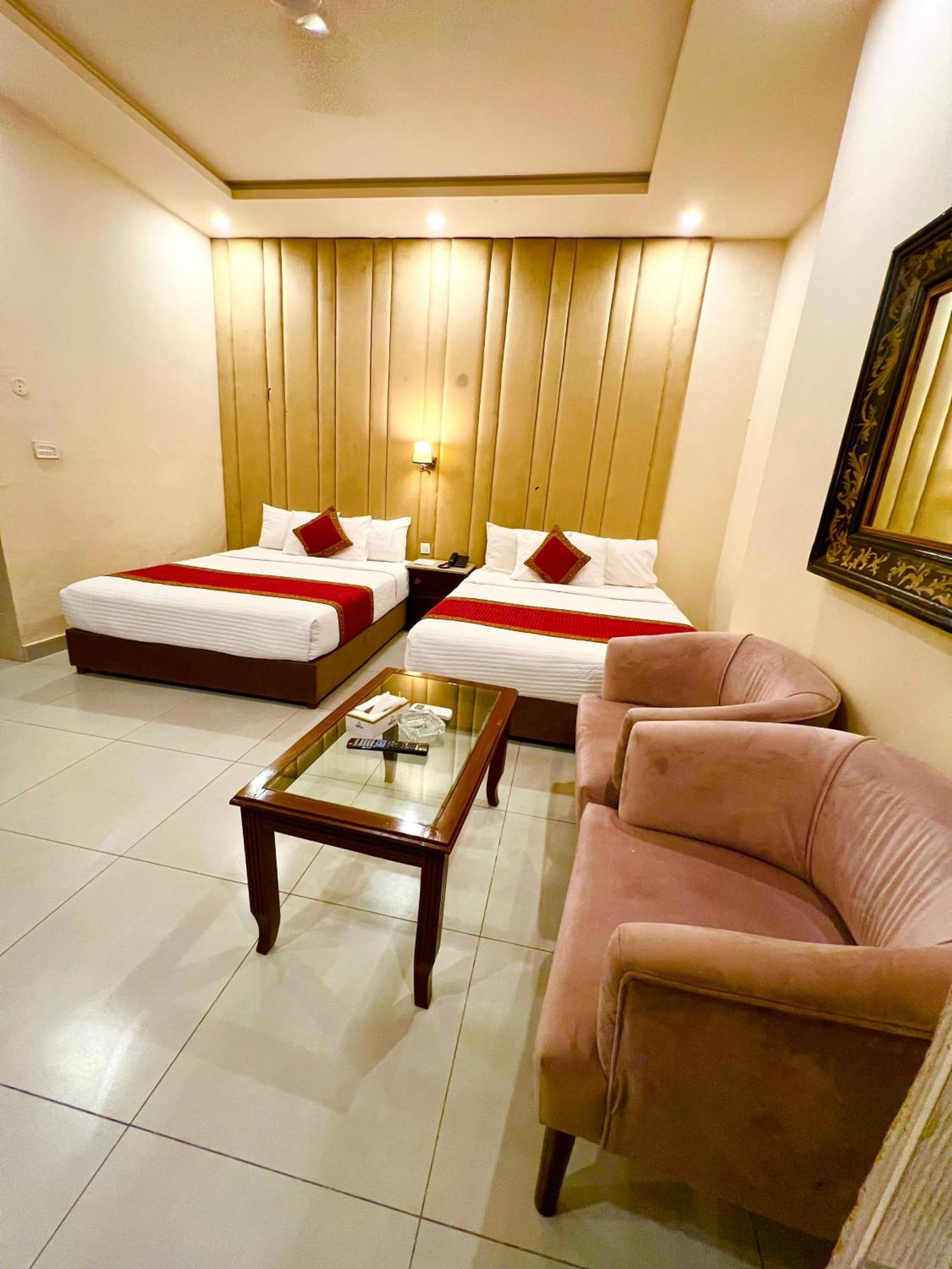 Shelton Guest House Islamabad Extérieur photo