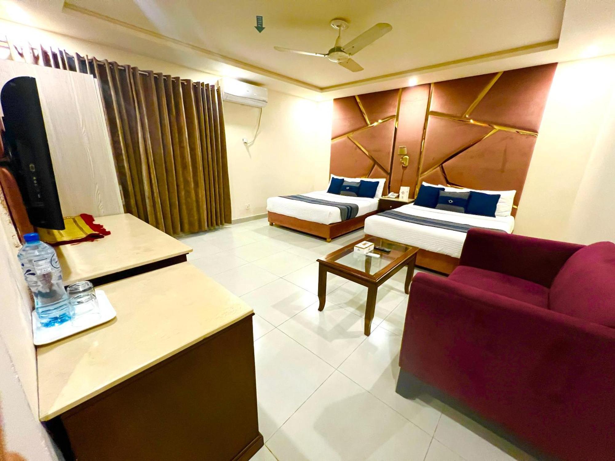 Shelton Guest House Islamabad Extérieur photo