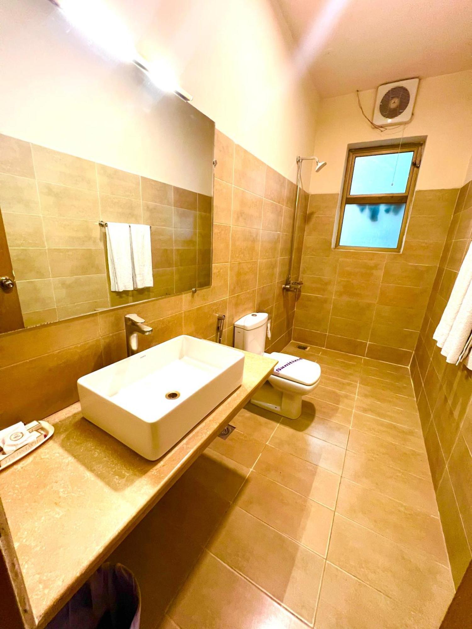 Shelton Guest House Islamabad Extérieur photo